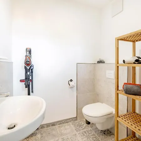 بيت للعطل Gueterloft